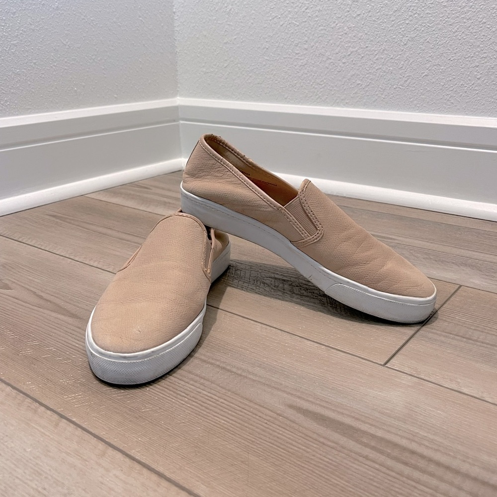 Banana Republic slip ons
